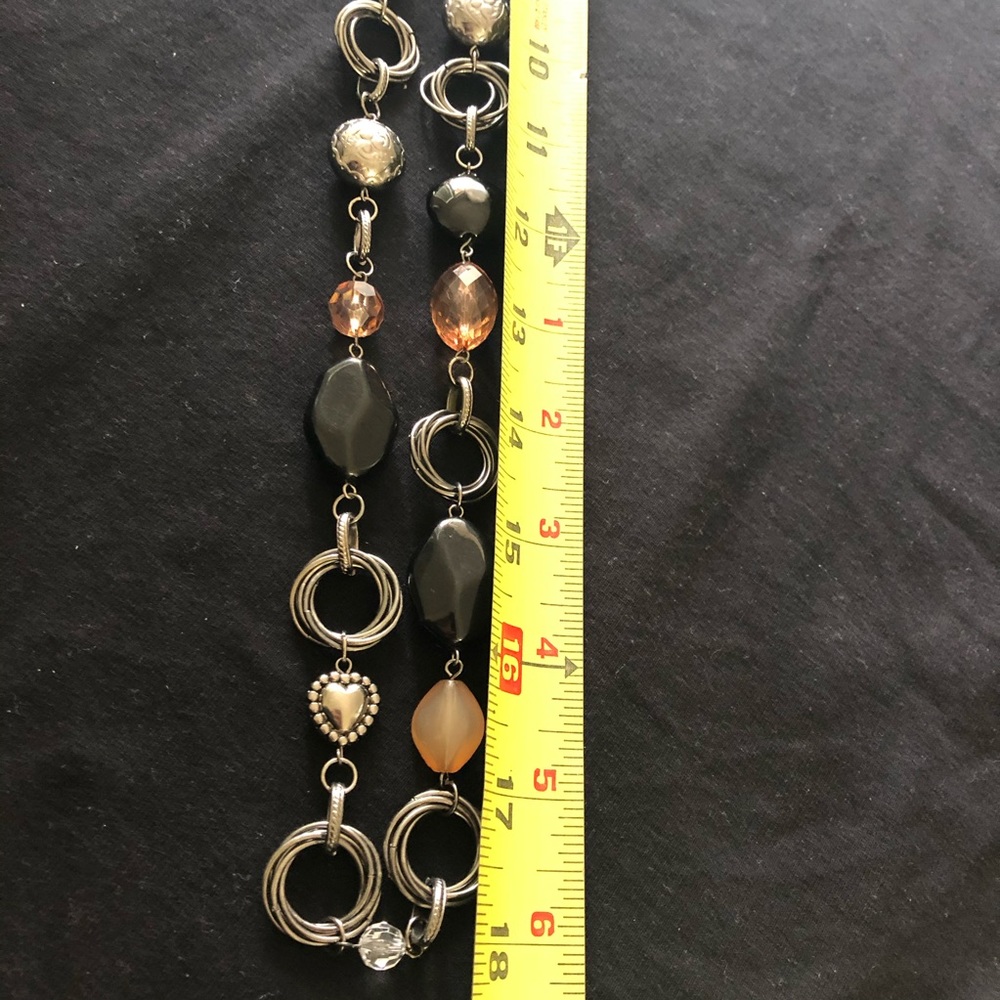 2 necklaces. - Picture 3 of 6